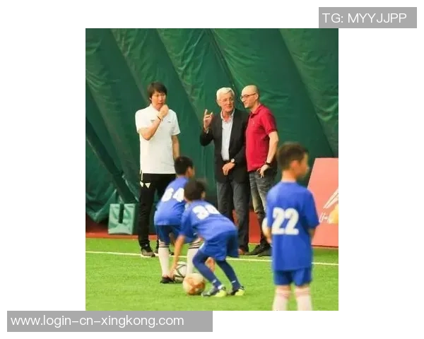 探索足球正太的魅力与成长之路如何在绿茵场上绽放青春光彩